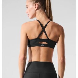 ALO Yoga Black Airlift Sports Bra